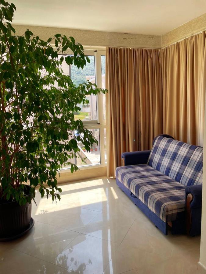 Apartmani Mina Herceg Novi Eksteriør billede