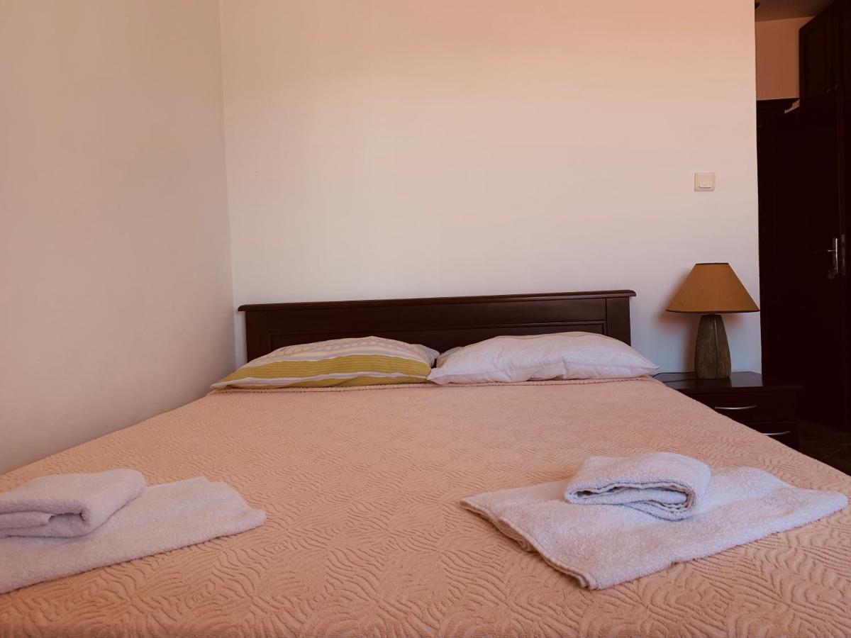 Apartmani Mina Herceg Novi Eksteriør billede
