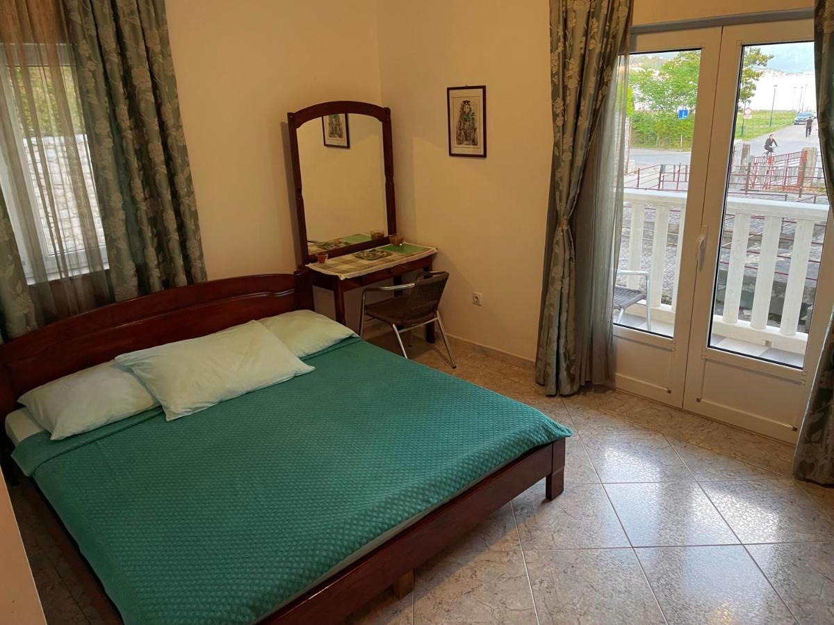 Apartmani Mina Herceg Novi Eksteriør billede