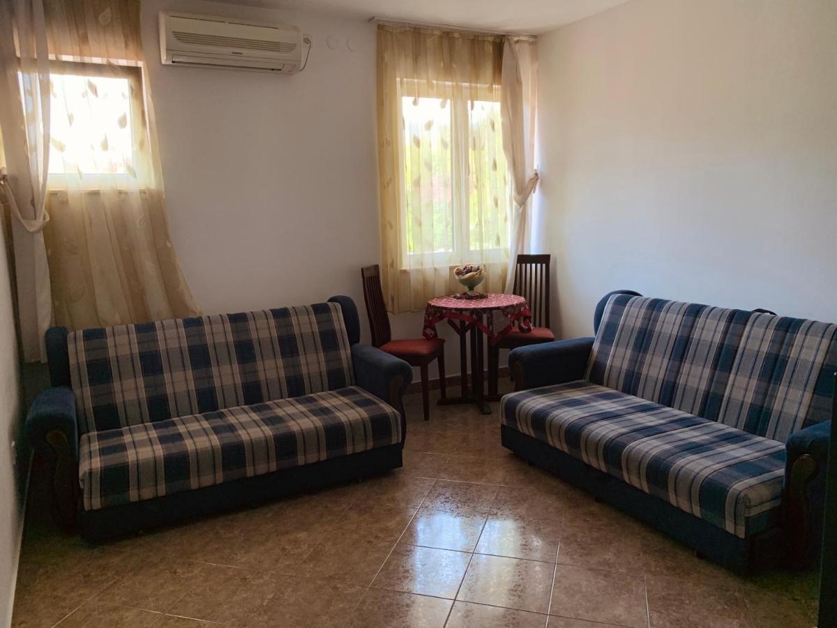 Apartmani Mina Herceg Novi Eksteriør billede